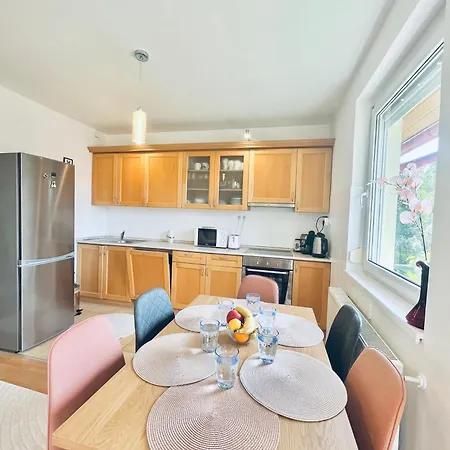 Anna's Residency - Prestige Apartment