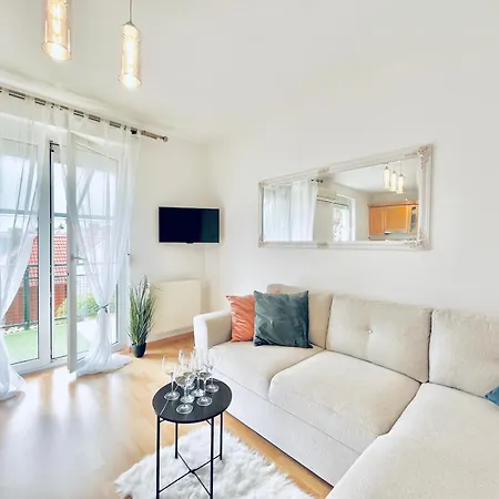 Anna's Residency - Prestige *